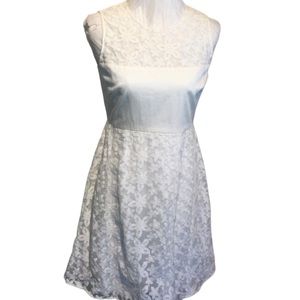 Calvin Klein white lace mini dress embroidered sleeveless  size 6